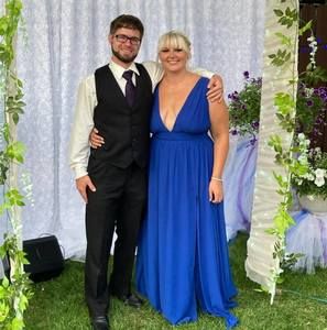 Meet your Posher, Crystal